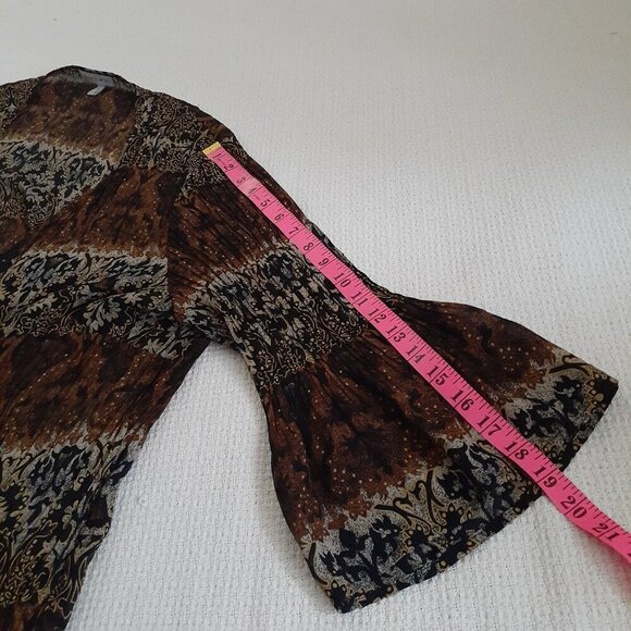 Fashion Bug Women's Size 1X Brown Black Button Dark Fairy Core Bell Sleeve Top - Picture 11 of 11